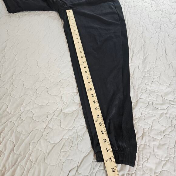 EUC Athleta Brooklyn Lined Joggers Sz 8 Black Camo - Picture 5 of 11